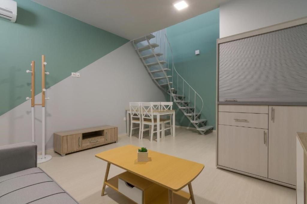 Appartamento Piraeus Urban Style Studio #2 Esterno foto
